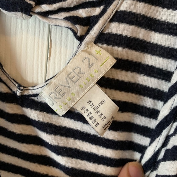 Striped Bow Back Tank - Picture 2 of 4